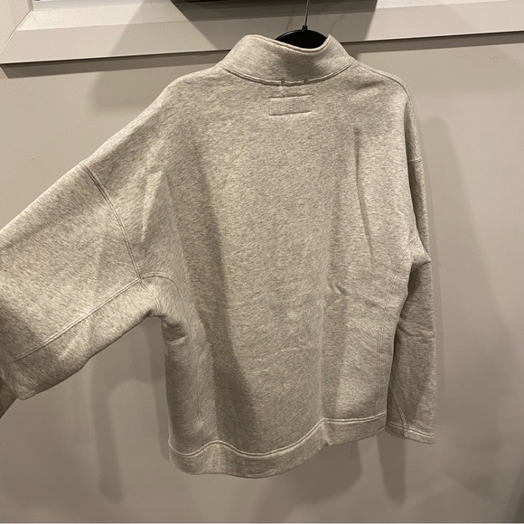 Abercrombie & Fitch Quarter Zip - Picture 4 of 6